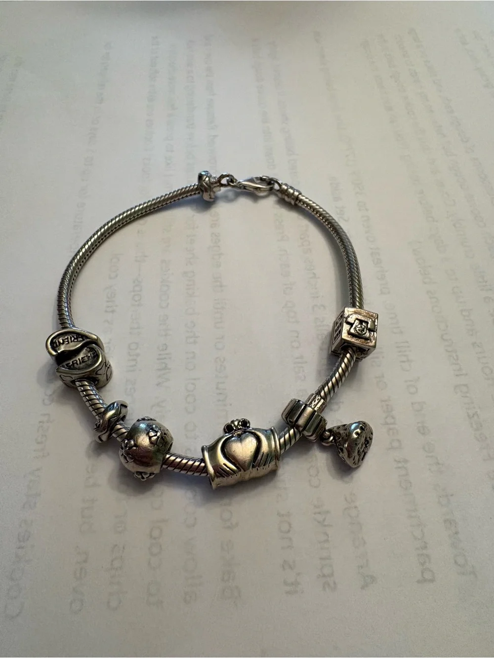Authentic Pandora Sterling Silver 925 Clasp Bracelet With 8 Pandora Charms